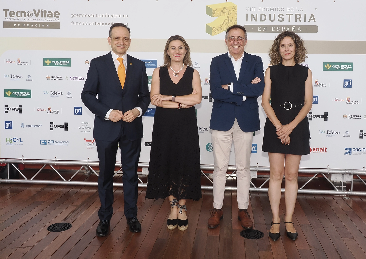 F. Javier Escribano, director general de Fundación TecnoVitae, con Estíbaliz González de la Serna, Enrique Cobreros y Ana Belén Hernández, de AEICE.