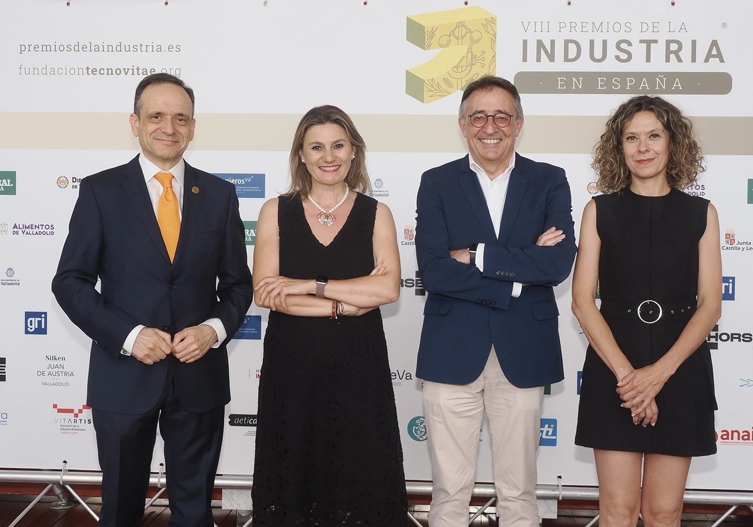 F. Javier Escribano, director general de Fundación TecnoVitae, con Estíbaliz González de la Serna, Enrique Cobreros y Ana Belén Hernández, de AEICE.